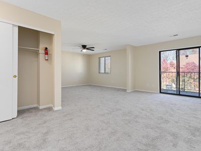 3941 Karl Rd APT 326, Columbus, OH, 43224
