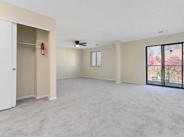 3941 Karl Rd APT 326, Columbus, OH 43224