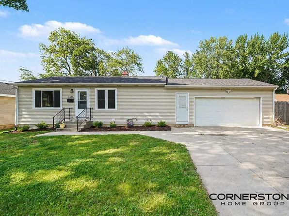 1435 Bradford St NE, Grand Rapids, MI 49503