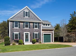 60 10th St S, Edgartown, MA 02539