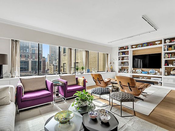 3rd image of 900 Park Ave APT 15E