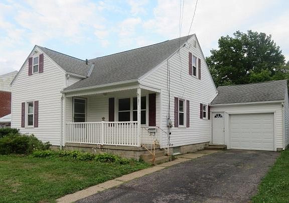 2nd image of 137 Sharon Ave