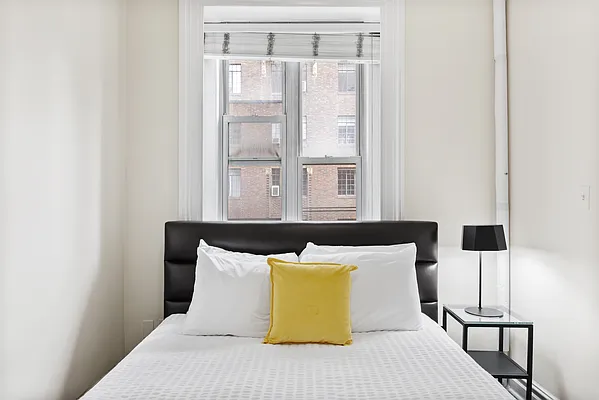 Rented by Compass | media 19