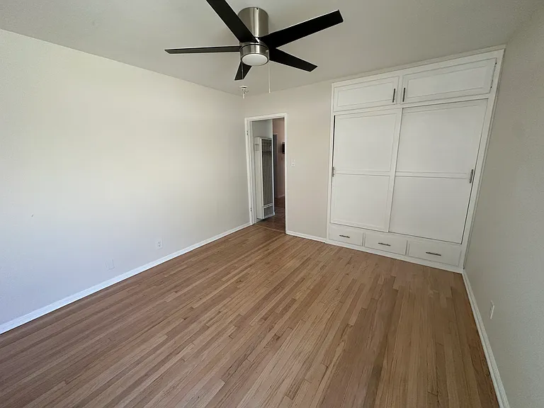 1033 Pearl St #1 — Photo 6