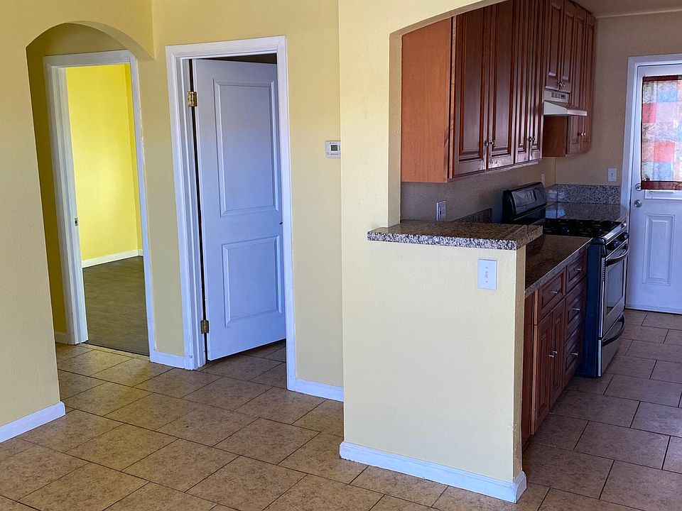 1st image of 16825 Tracy St #B