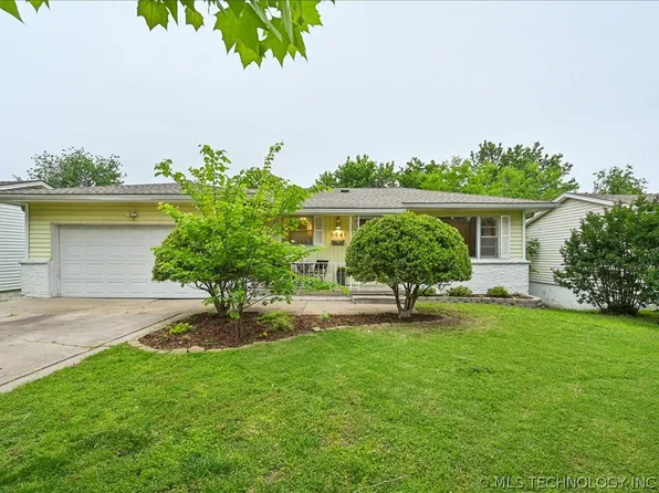 5941 E 25th Pl, Tulsa, OK 74114