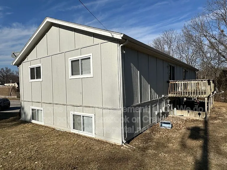 4711 Switzer Rd — Photo 22