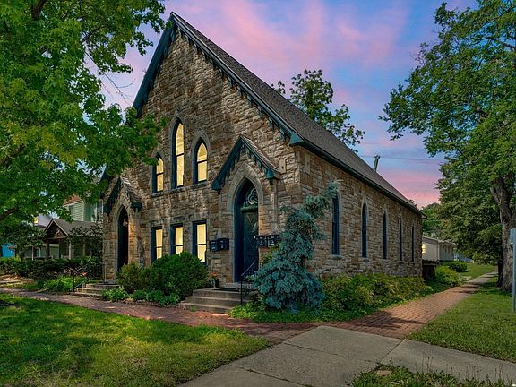 2nd image of 1001 Kentucky St #2