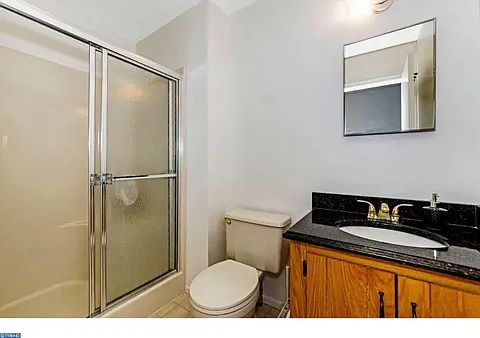 2nd image of 225 Driscoll Ct