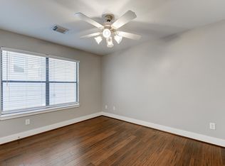 5813 Darling St, Houston, TX 77007