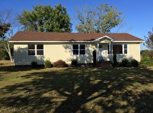 847 Mount Oak Dr NE, Arab, AL 35016