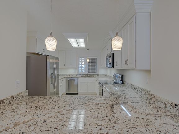 4th image of 111 S Atlantic Ave APT 1002