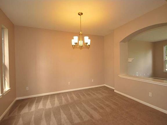 Formal Dining