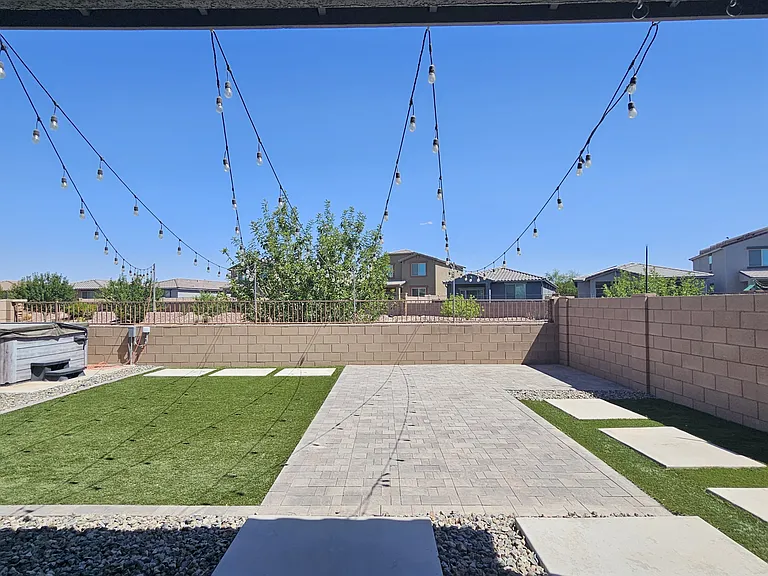 10679 W Golson Dr — Photo 30