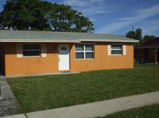 700 W 35th St, Riviera Beach, FL 33404