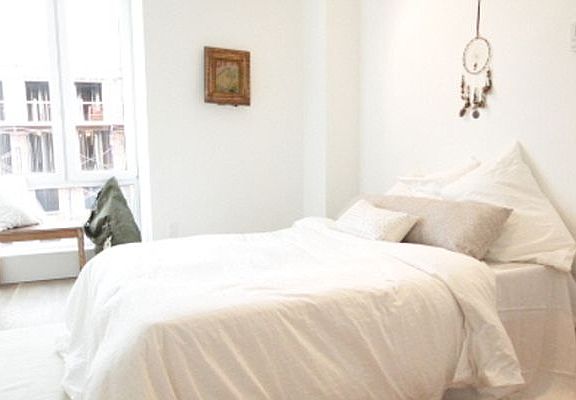 4th image of 74 Maujer St #3Q