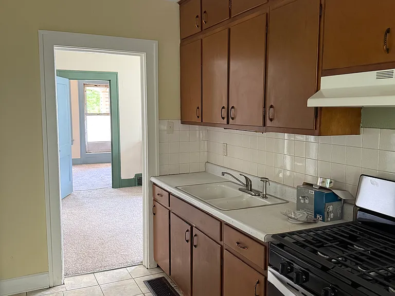 132 Crescent Dr #U — Photo 12