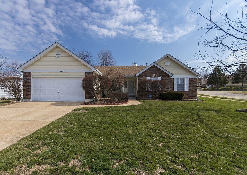 1st image of 940 Zohner Ct
