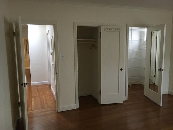3rd image of 3090 25th Ave