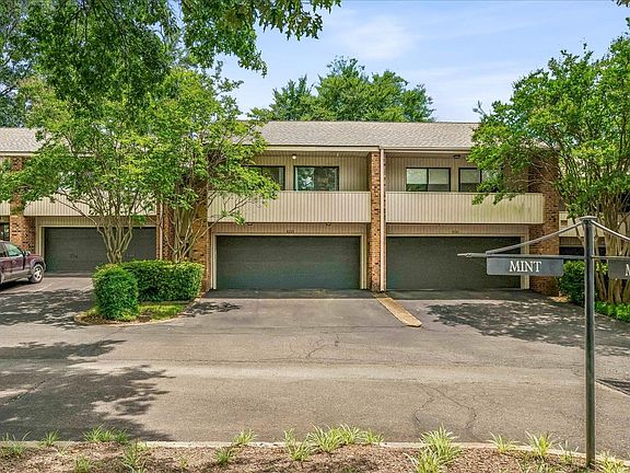4th image of 4725 Mint Dr Unit 4725