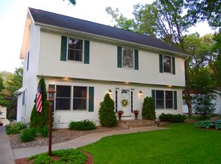 3818 Oak Park Cir SE, Rochester, MN 55904