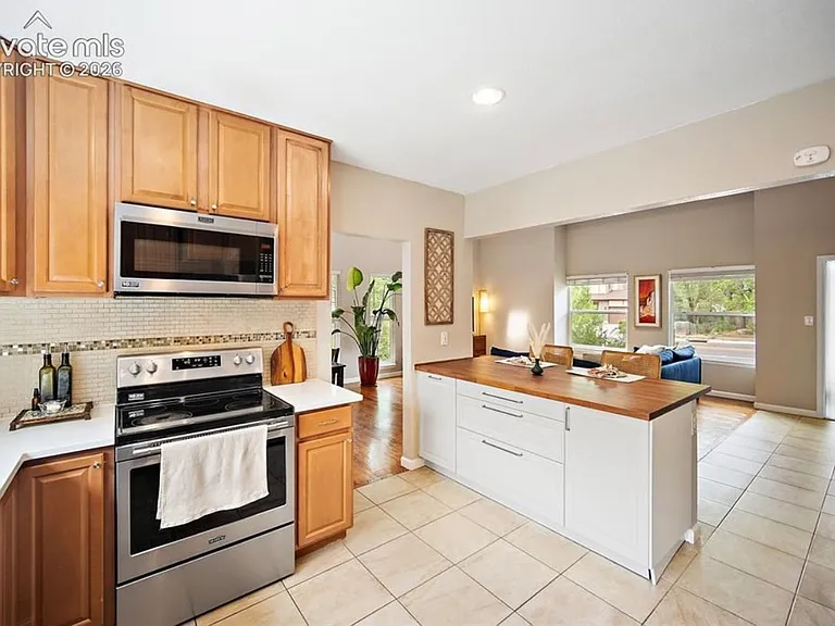 3076 Oro Blanco Dr — Photo 17