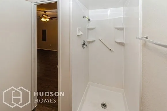 630 Little Ln — Photo 7