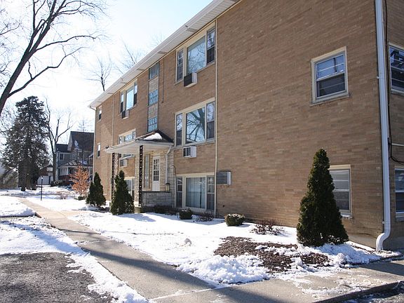 2nd image of 16 2nd St APT B