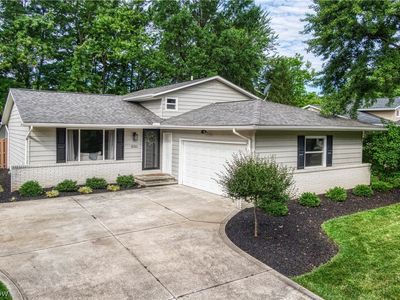 8986 White Oak Dr, Twinsburg, OH, 44087