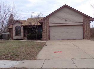 601 S Spruce St, Goddard, KS 67052