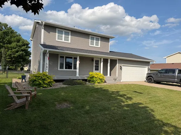 309 E Grimes St, Polk City, IA 50226