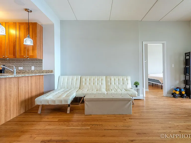 657 W Fulton St #609 — Photo 8