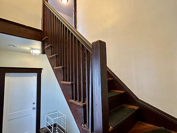 4th image of 1001 Narragansett Blvd #1
