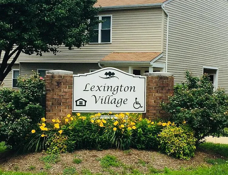 Lexington Village — Photo 2