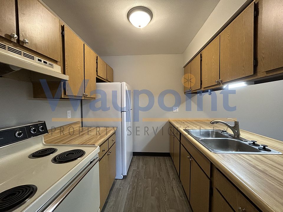 1st image of 423 Balderson St #5