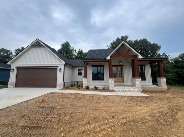 1146 Lakewood Dr, Madisonville, KY 42431