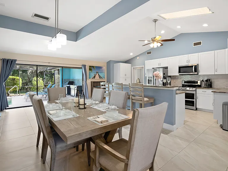 3540 Gulf Harbor Ct — Photo 11