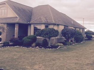 108 Meadowridge Drive, Greenville, OH 45331