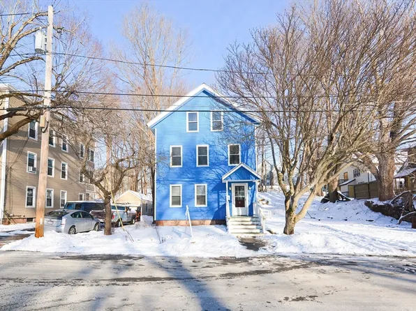 82 School St, Gardner, MA 01440