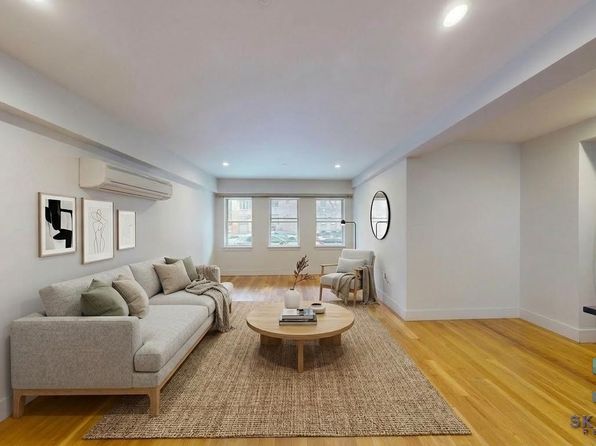 1543 E 19th St APT 1A