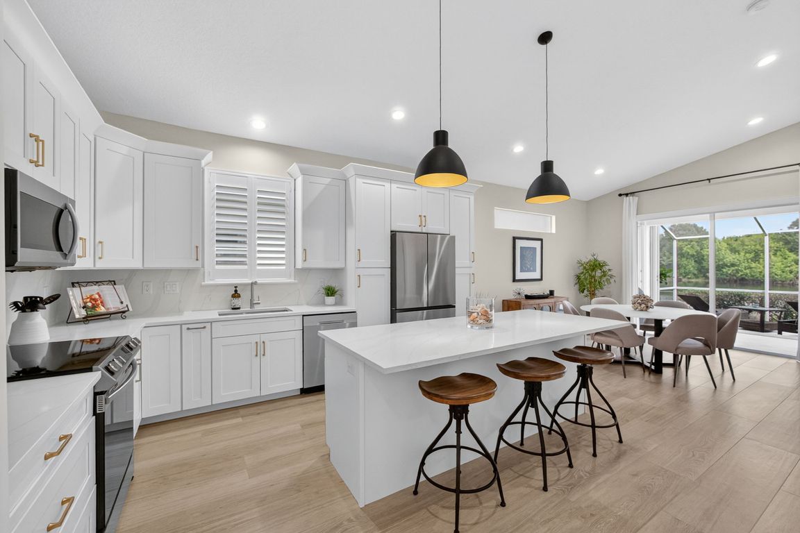 next background image