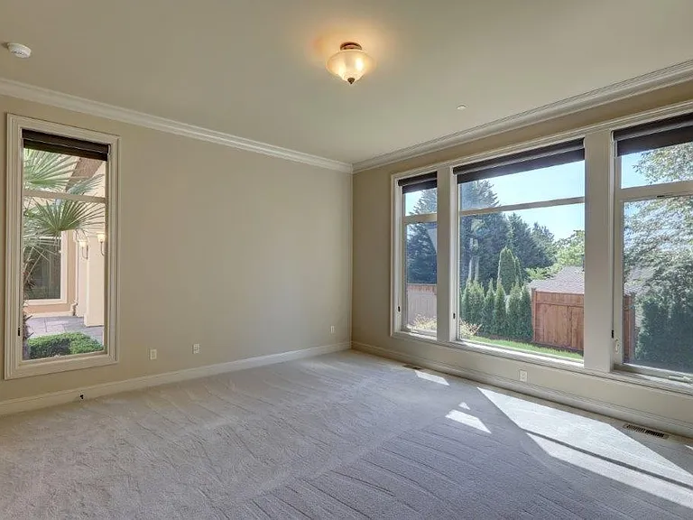 10925 SE Lake Rd — Photo 14