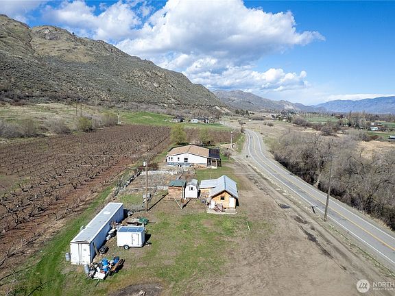 4th image of 1673 Highway 7