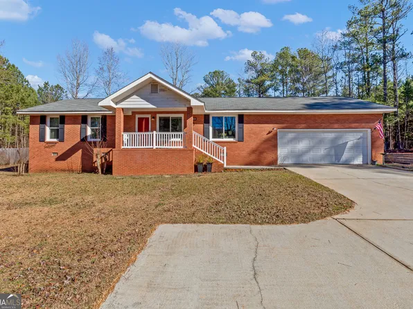 2084 Sewell Rd, Grantville, GA 30220