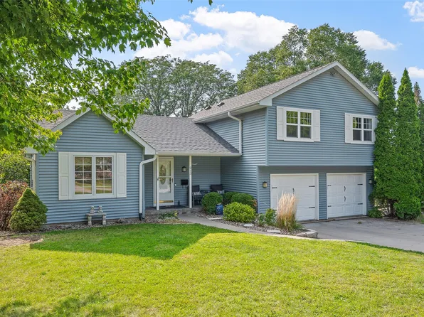 213 College Ave, Colfax, IA 50054