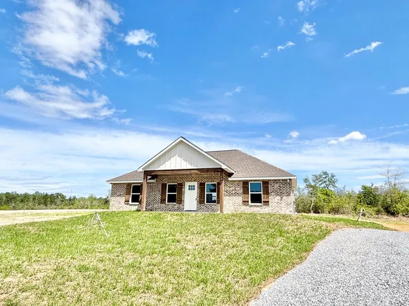 404 Monroe Breeland Rd, Poplarville, MS 39470