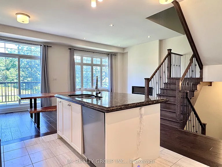 9 Beaufort Way — Photo 4