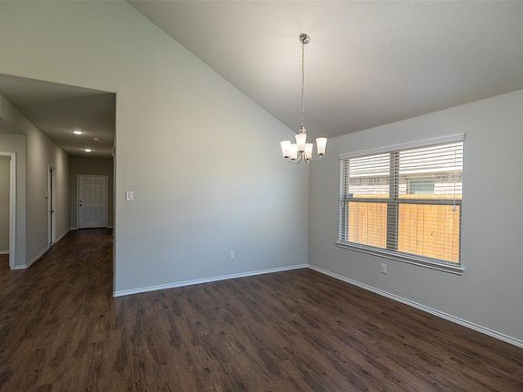 4th image of 5510 Matilda Bend Ln