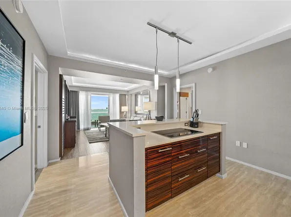 551 N Fort Lauderdale Beach Blvd #R404, Fort Lauderdale, FL 33304