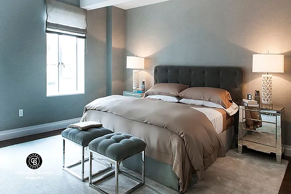 Rented by Coldwell Banker Warburg | media 19